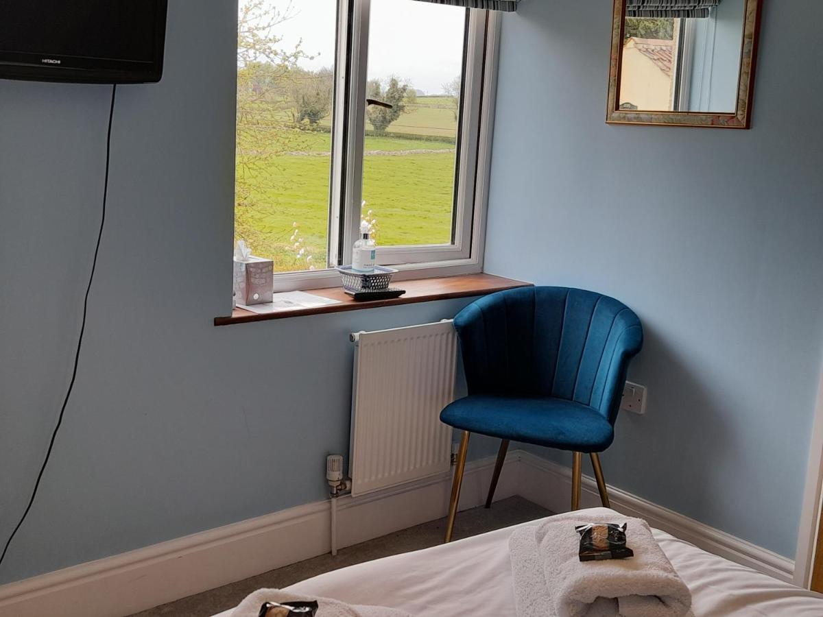 Bed and Breakfast Windylands Chipping Sodbury Esterno foto